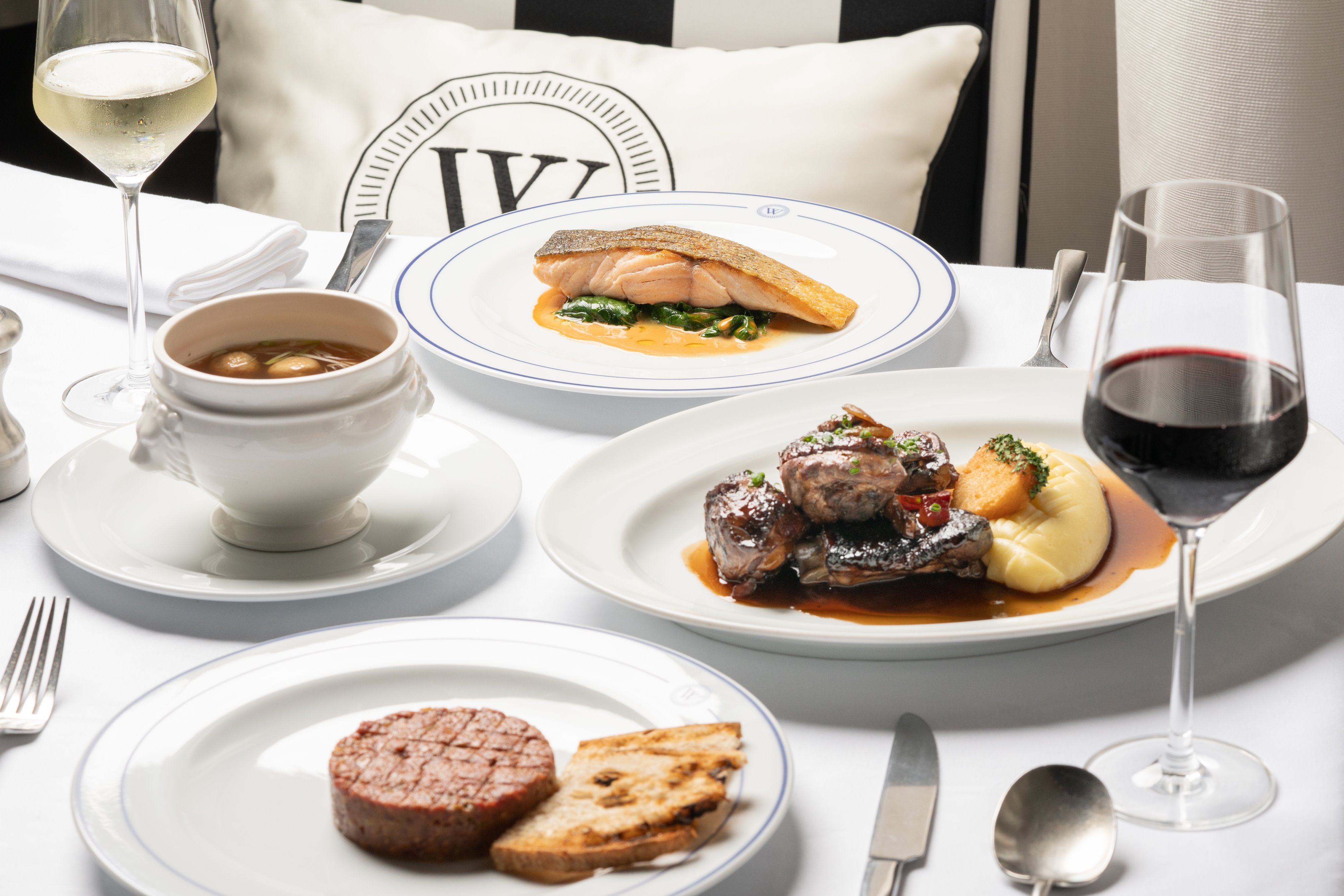 พบกับ Café Wolseley ร้านอาหารเก่าแก่จากประเทศอังกฤษ เปิดตัวครั้งแรกในประเทศไทย ณ โรงแรมอนันตรา สยาม กรุงเทพฯ