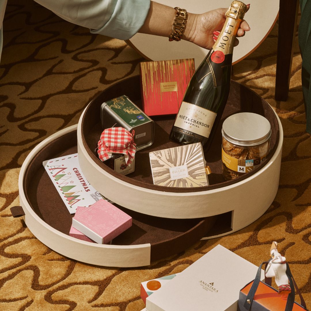 Unwrap the Joy of the Festive Season with Deluxe Hampers  from Anantara Siam Bangkok Hotel